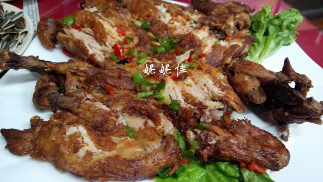 香葱手撕鸡