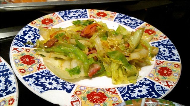 培根卷心菜