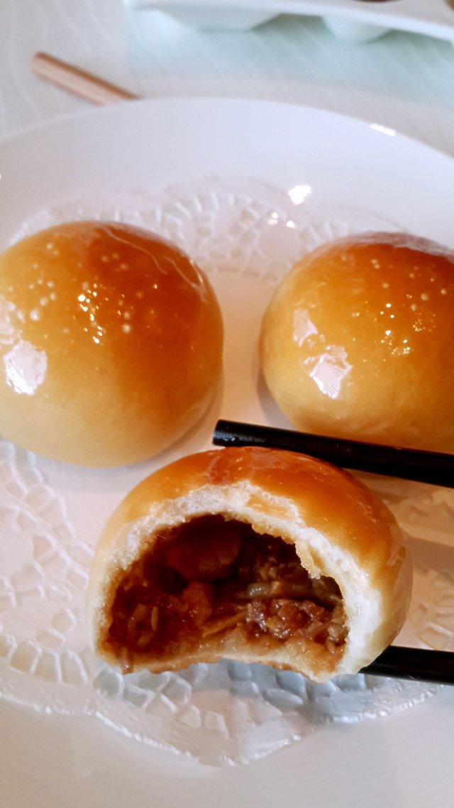 松茸叉烧包