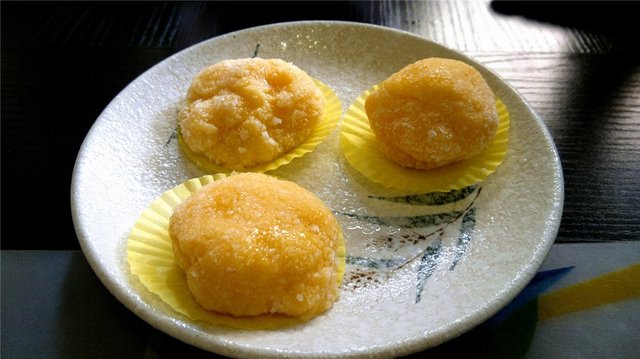 糍头怪脑