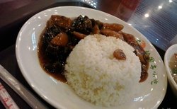 牛肉炖土豆盖饭