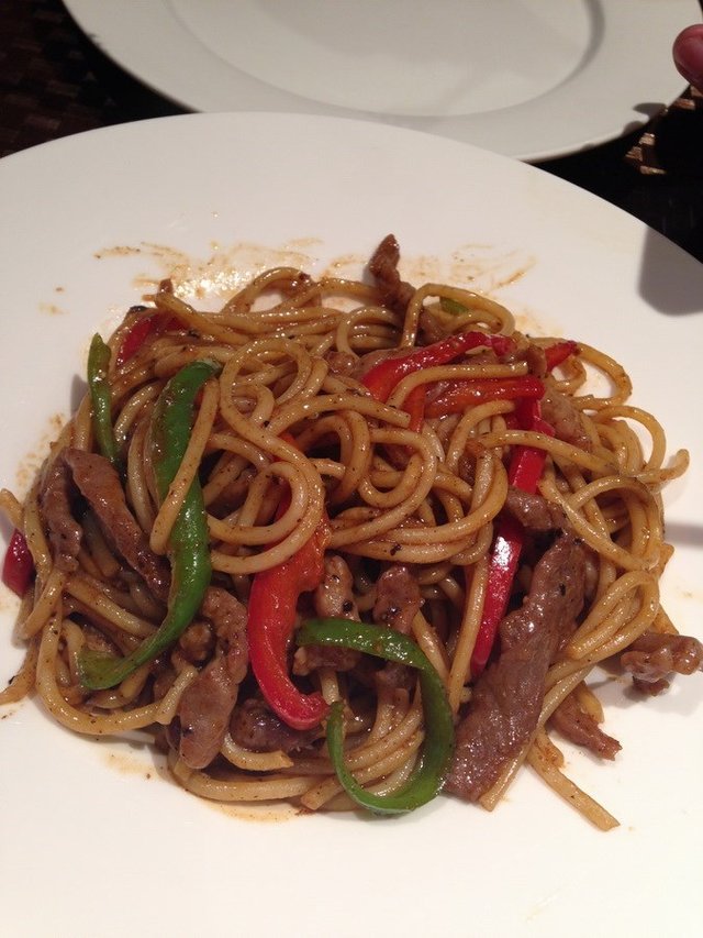 黑椒牛肉意面