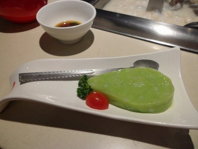 翡翠墨鱼滑