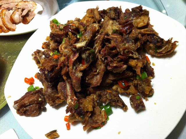椒盐鸭架
