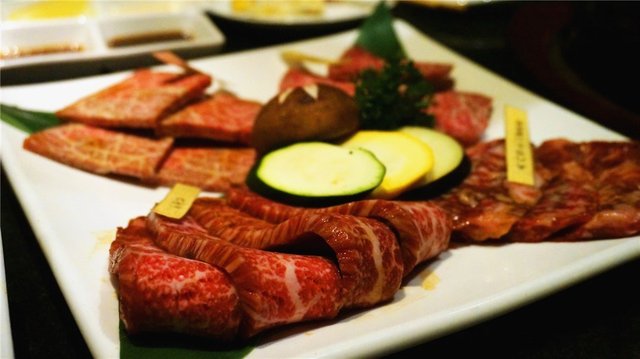 上等烧肉拼盘