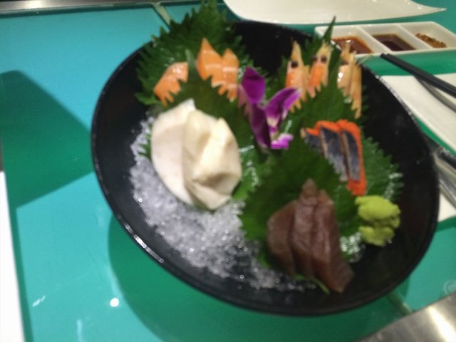刺身拼盘