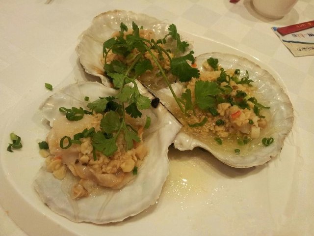 蒜蓉蒸扇贝