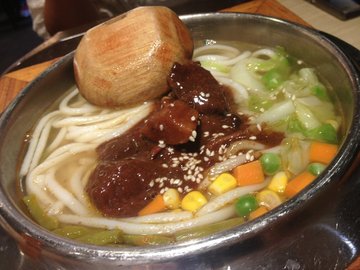 牛腩粉