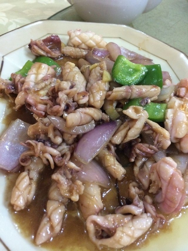 葱爆鲜鱿