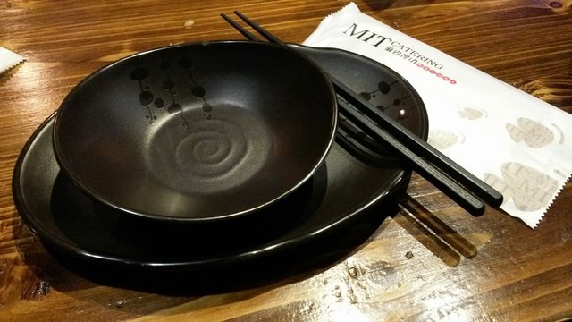 餐具