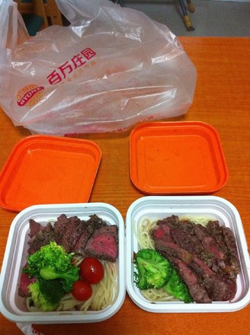 黑椒牛肉意面