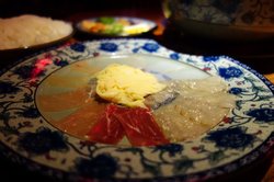 云上云经典过桥米线