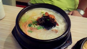 肥牛砂锅面