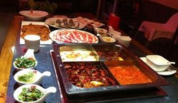 麻辣番茄鸳鸯锅