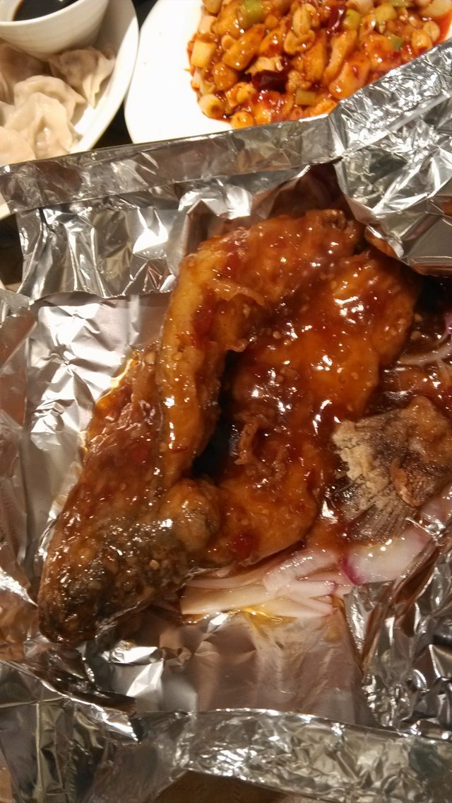 锡纸烤鲈鱼