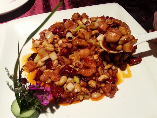 宫保鸡丁