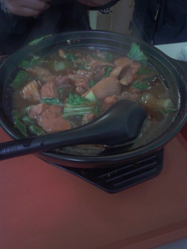 黄焖鸡米饭