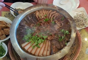 卤煮火锅