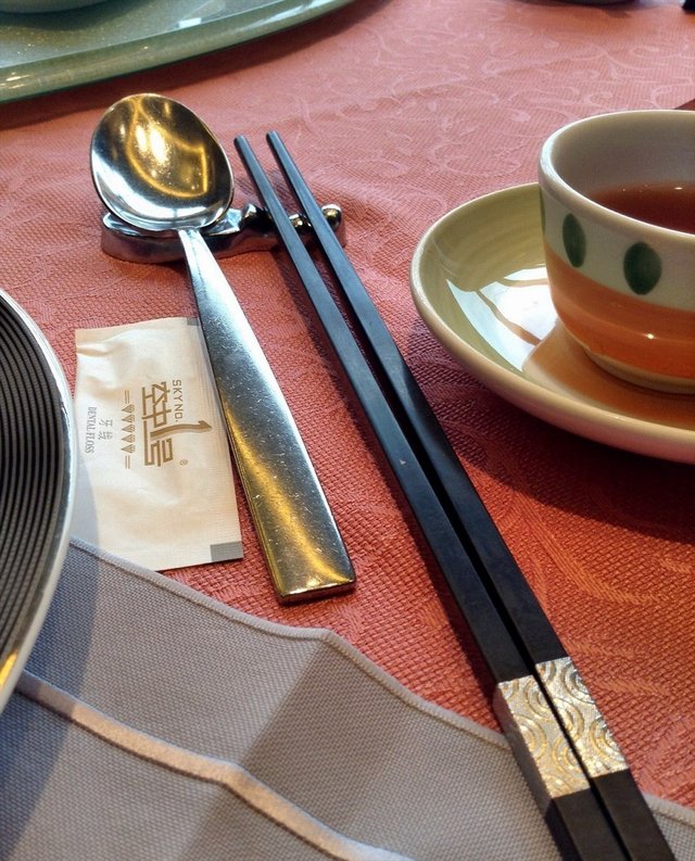 餐具
