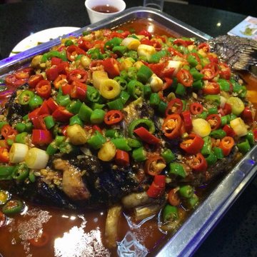 蒜香清江鱼