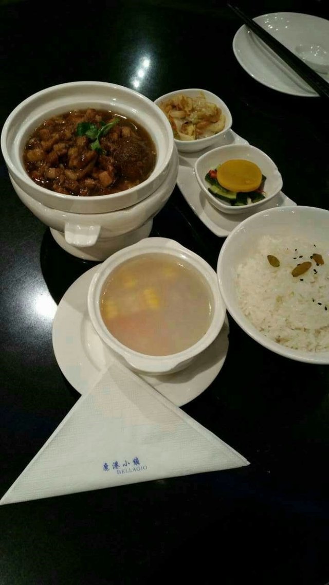 玉米排骨汤
