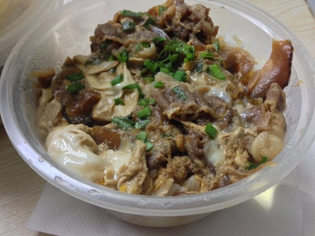 滑蛋牛肉饭