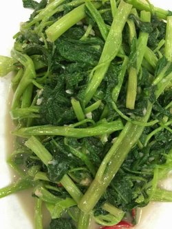 椒丝蒜蓉炒通菜