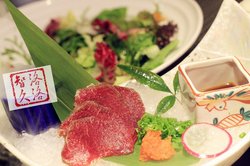 马肉刺身