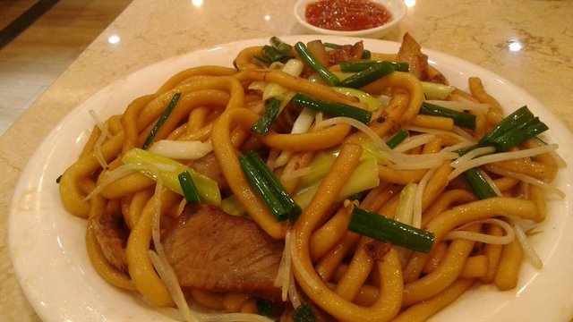 特色炒石磨米粉