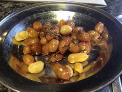 小鱼拌花生
