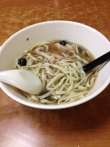 香菇鸡腿面