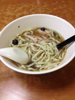 香菇鸡腿面