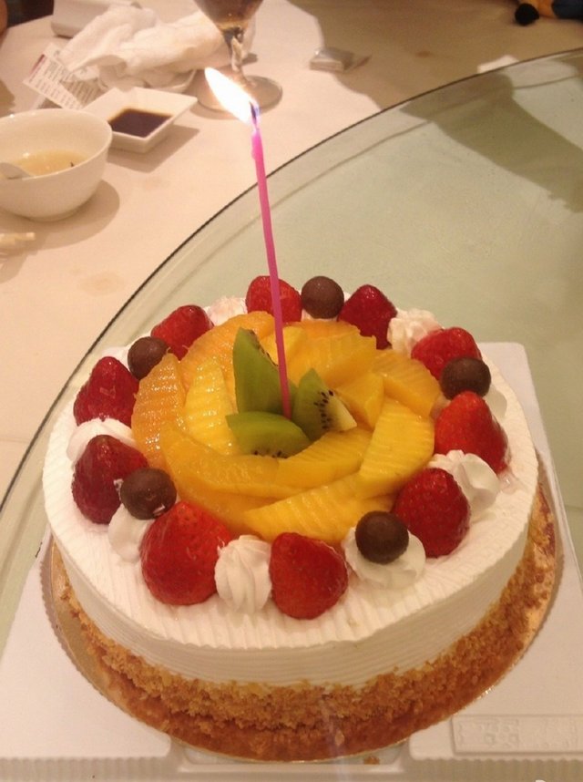 缤纷鲜果生日蛋糕