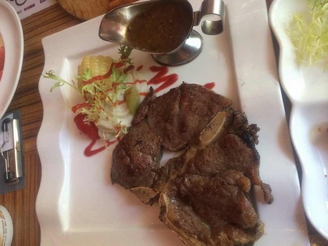 T骨牛排