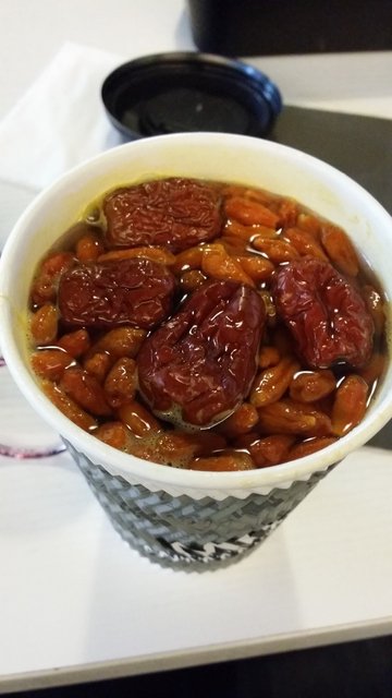 枸杞枣圆茶