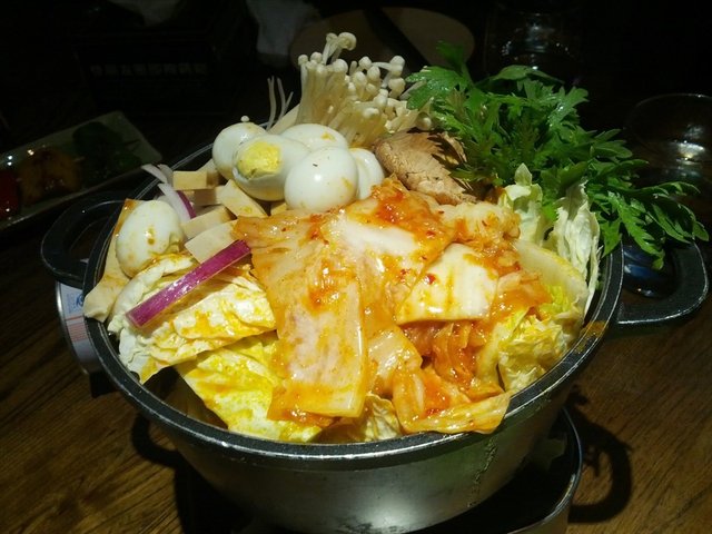 主要是泡菜的味道好，炖开了汤也很棒