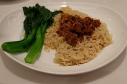 五香肉丁捞面