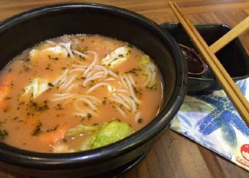 番茄鲜虾米线