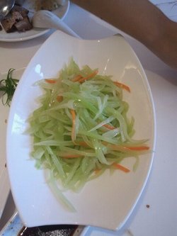 清炒莴苣丝