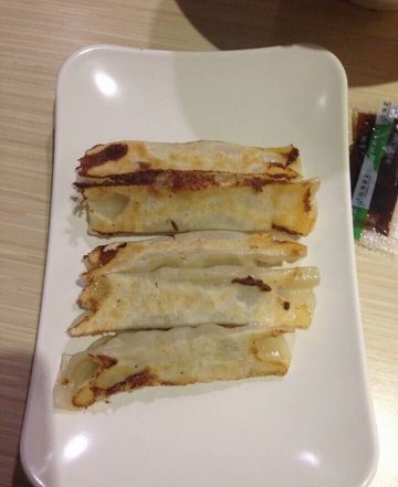 鲜肉锅贴