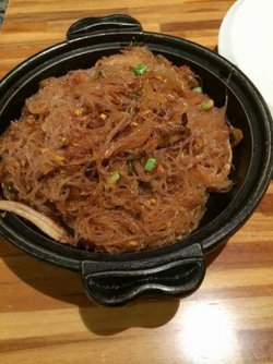 蚂蚁上树