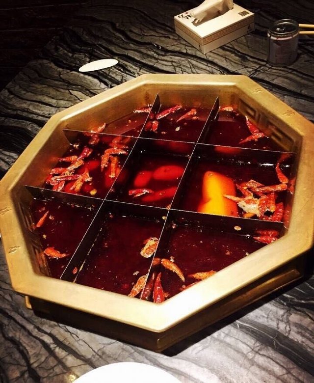 九宫格牛油锅底