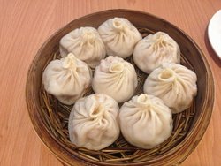 鲜肉小笼汤包