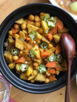 土豆胡萝卜咖喱汁拌饭