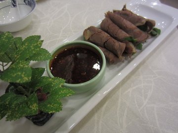 薄荷牛肉卷