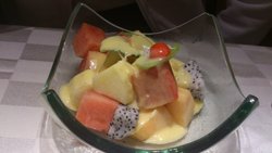 甜心鲜果沙拉  150元