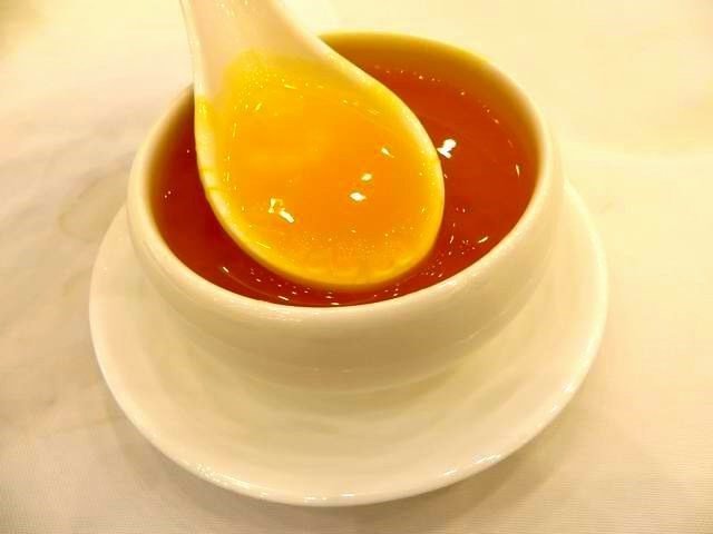晶莹剔透。