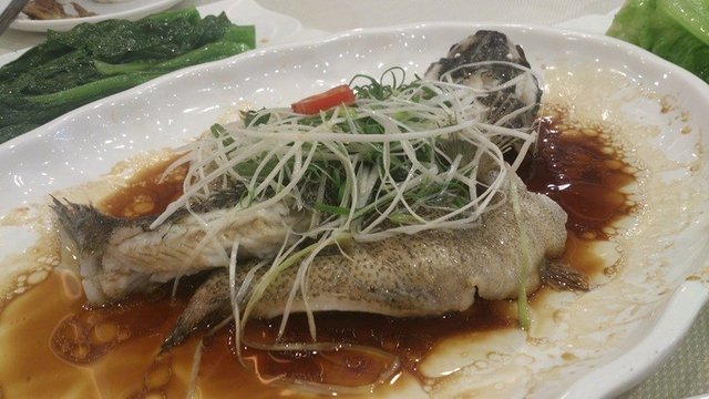  清蒸鲈鱼 