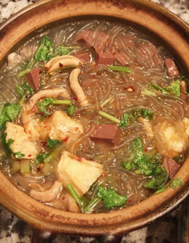 鸭血粉丝汤