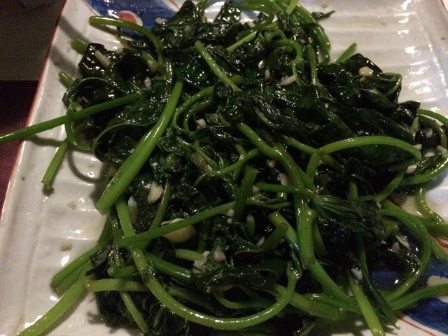 蒜蓉炒番薯叶